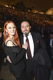 Barbara Meier und Klemens Hallmann Power Weekend präentiert von Motivationstrainer Jügen Höller mit Gastvortrag von Arnold Schwarzenegger in der Olympiahalle München am 2.12.2018 (©Foto: Goran Nitschke, Brauer Pictures